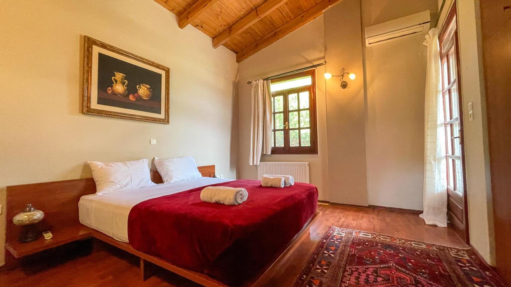 Villa Skine With Private Pool And Garden La Canea Exterior foto